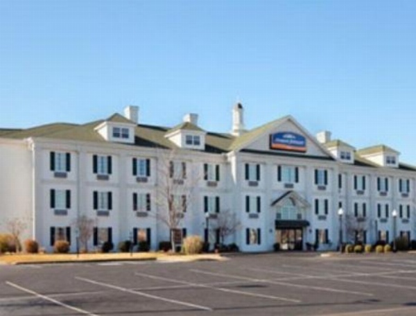 Howard Johnson by Wyndham Jackson image 20