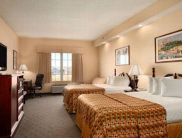 Howard Johnson by Wyndham Jackson image 28